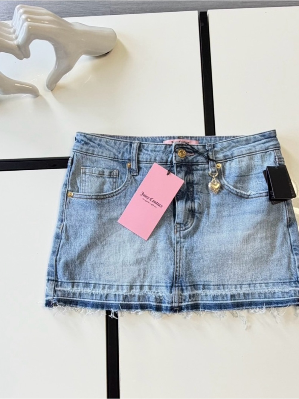 🎀 ✨ NWT Juicy Couture Y2K Style Denim Mini Skirt - Size 3/26 ✨🎀 - Picture 5 of 13